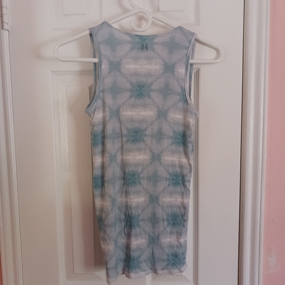 VICTORIA'S SECRET TANK - Picture 3 of 4